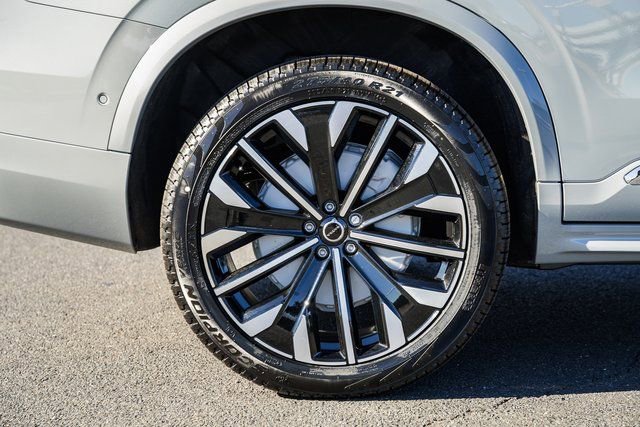 New 2026 Volvo XC90 T8 Ultra w/ Protection Package Premier image 18