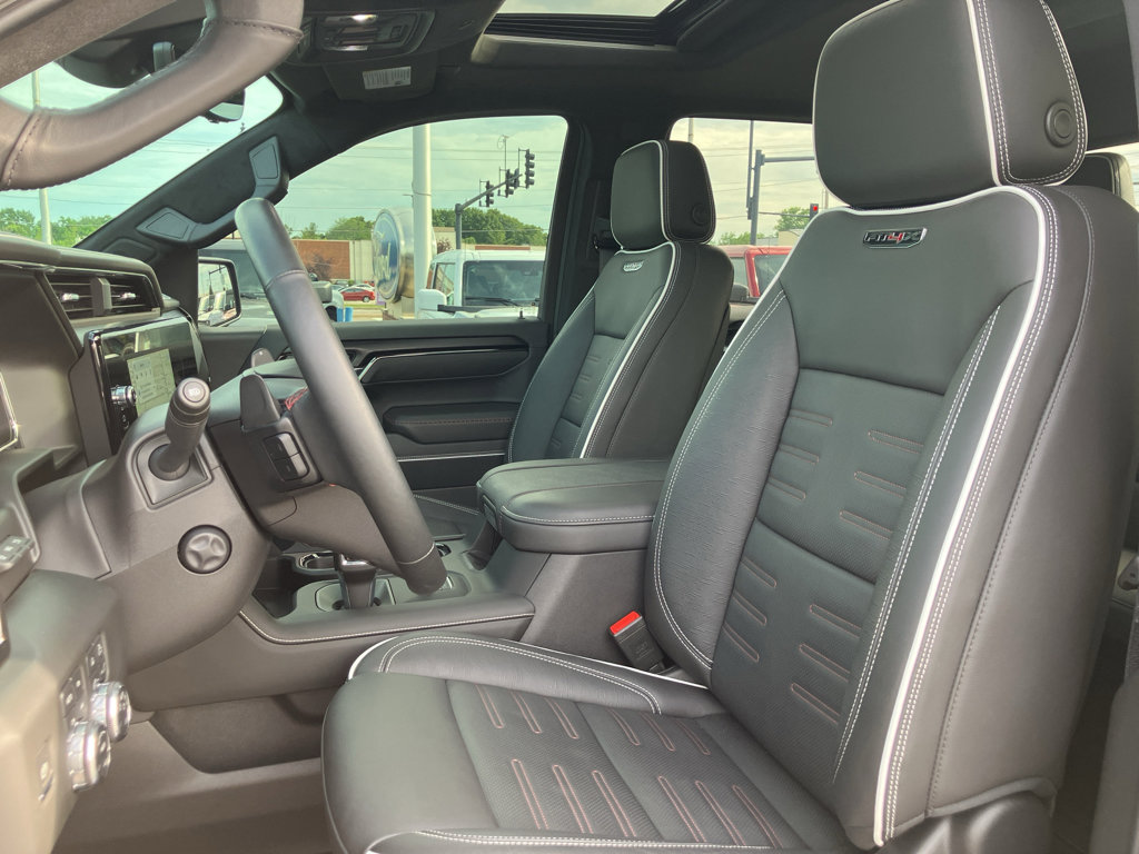 Used 2025 GMC Sierra 1500 AT4X AWD/4WD image 33