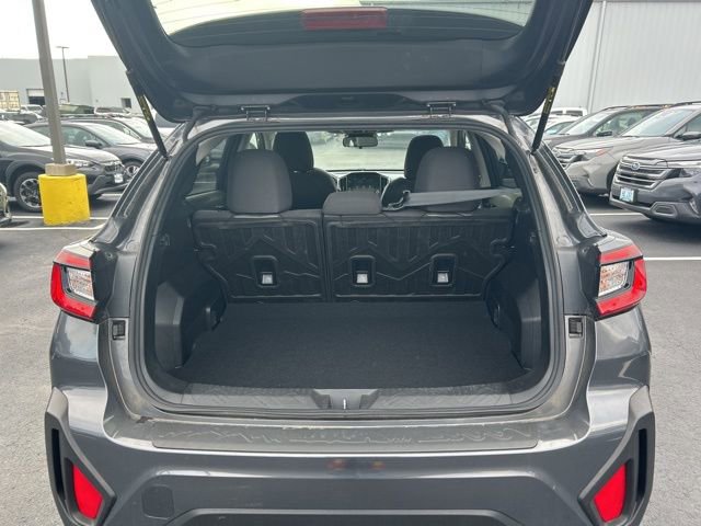 Used 2024 Subaru Crosstrek 2.0i Premium image 10