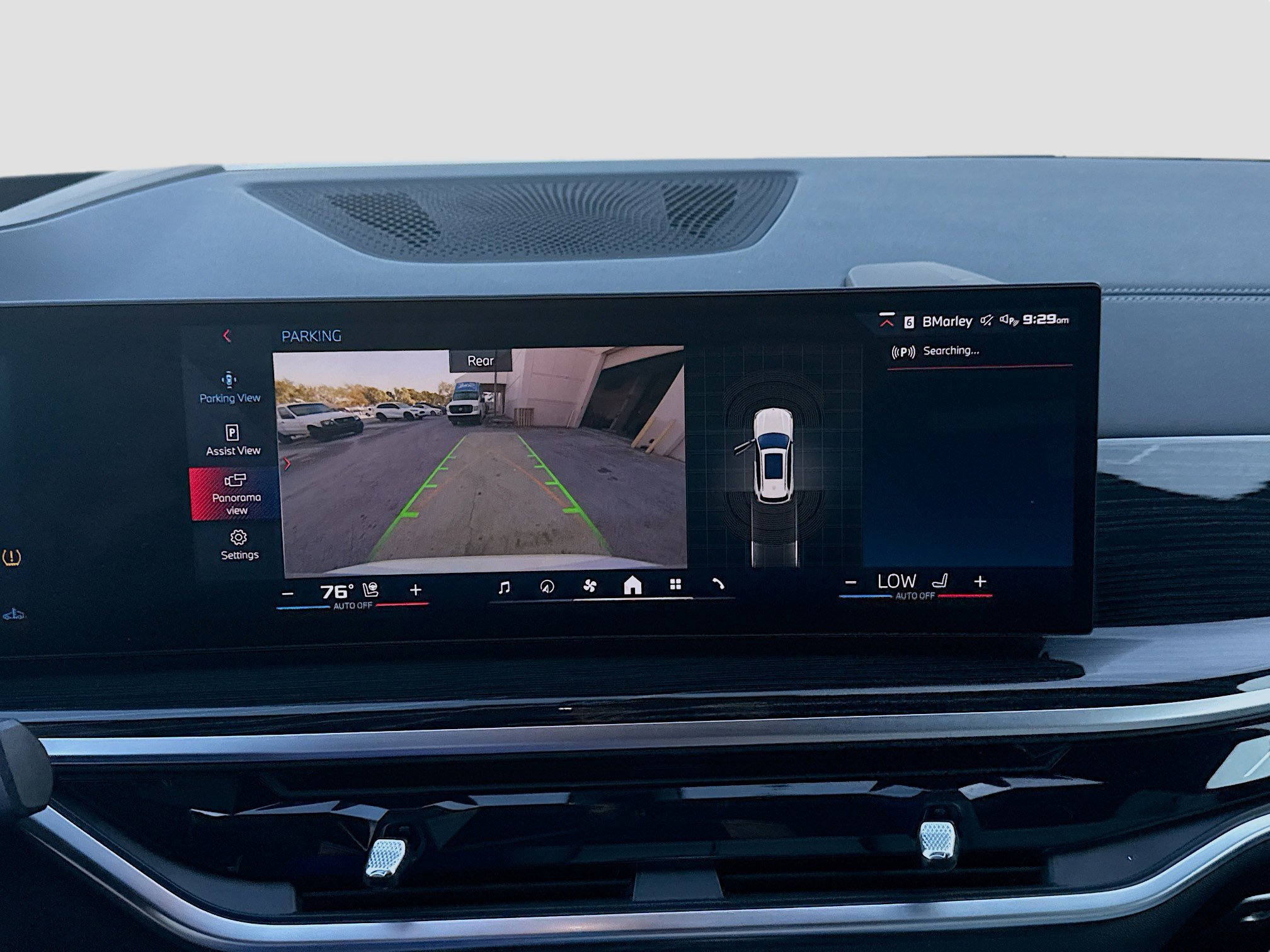 Used 2025 BMW X5 M60i w/ Climate Comfort Package image 12