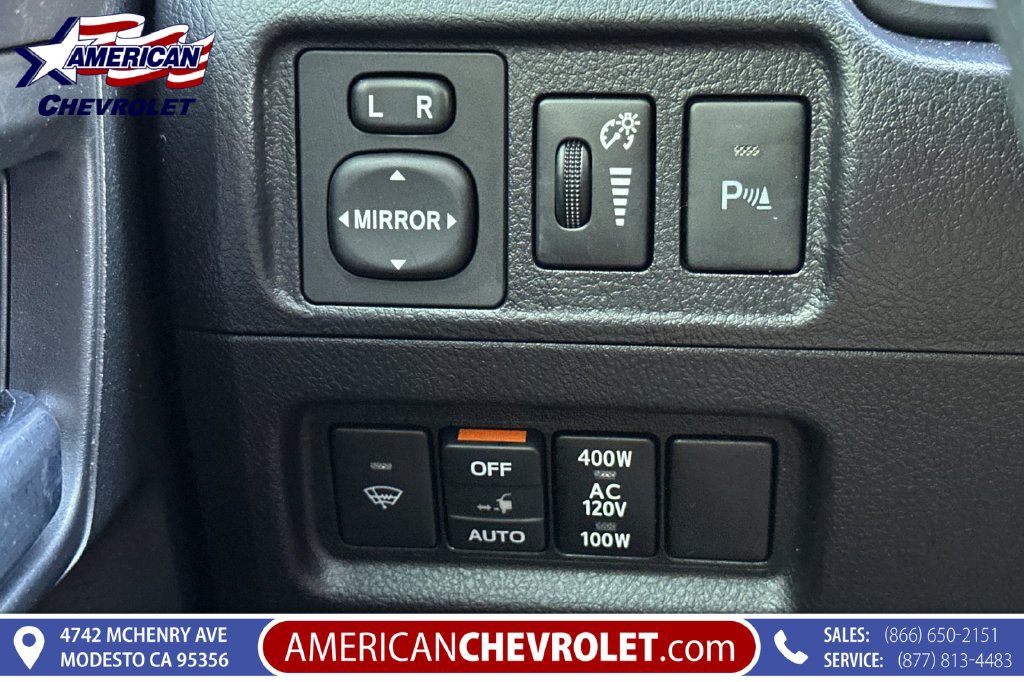 Used 2018 Toyota 4Runner Limited AWD/4WD image 38