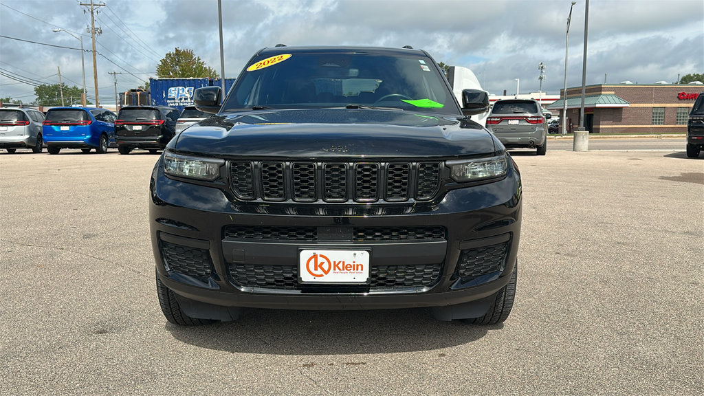 Used 2022 Jeep Grand Cherokee L Laredo AWD/4WD image 2