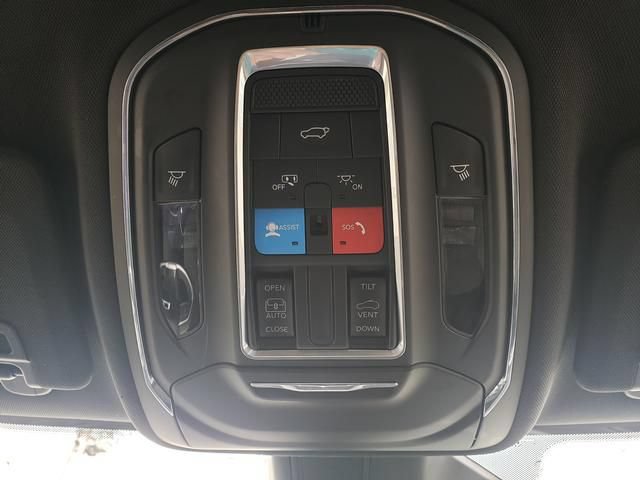 Used 2023 Jeep Grand Cherokee L Laredo AWD/4WD image 30