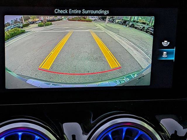 Used 2023 Mercedes-Benz GLA 250 4MATIC w/ Premium Package image 11