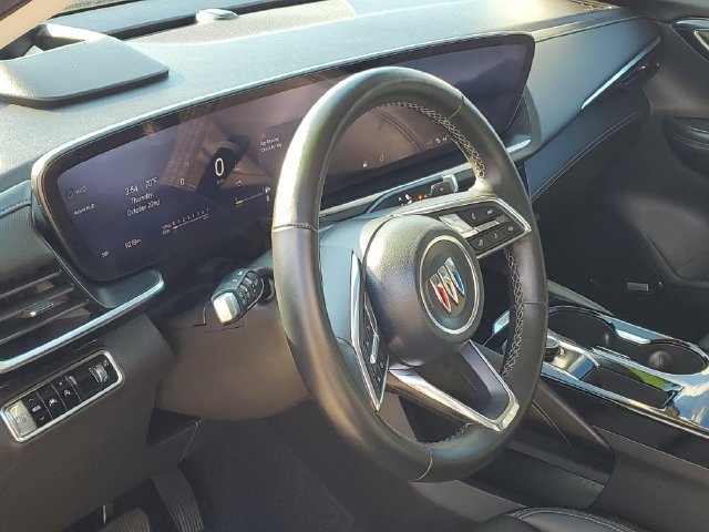 Certified 2024 Buick Envision Preferred AWD/4WD image 9