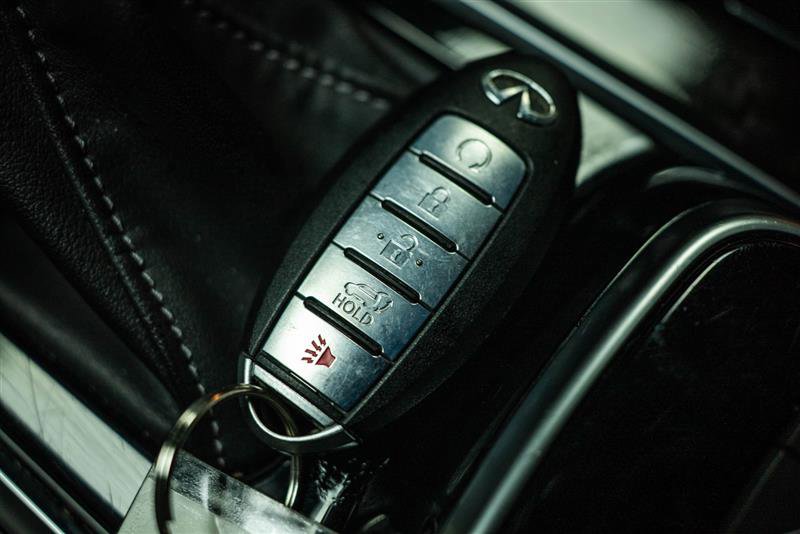 Used 2024 INFINITI QX80 Luxe image 23