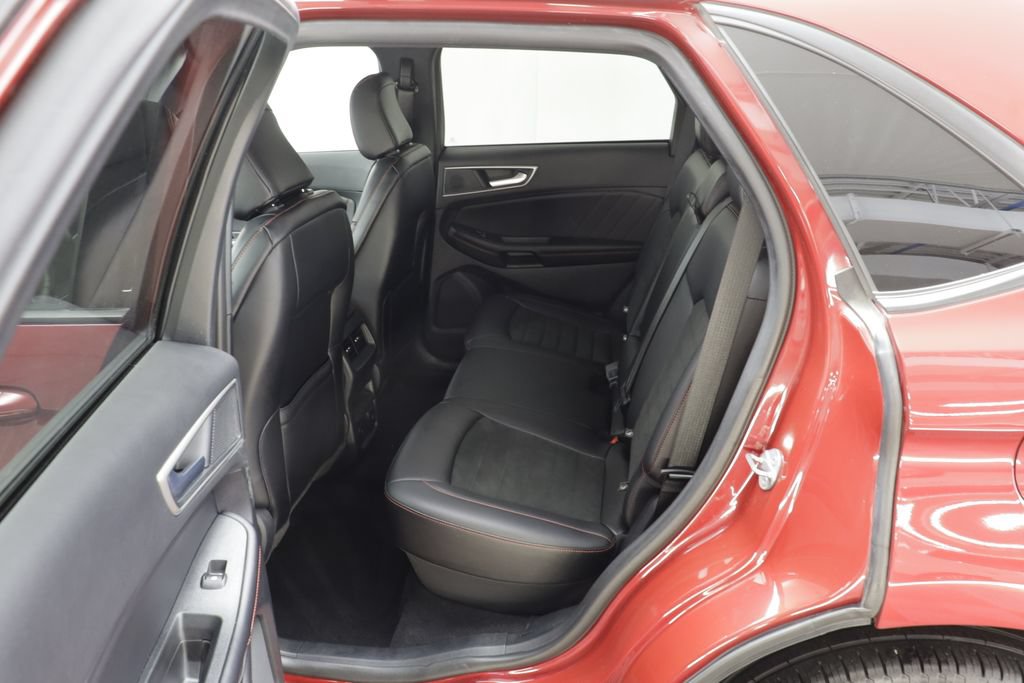 Used 2024 Ford Edge ST-Line AWD/4WD image 14