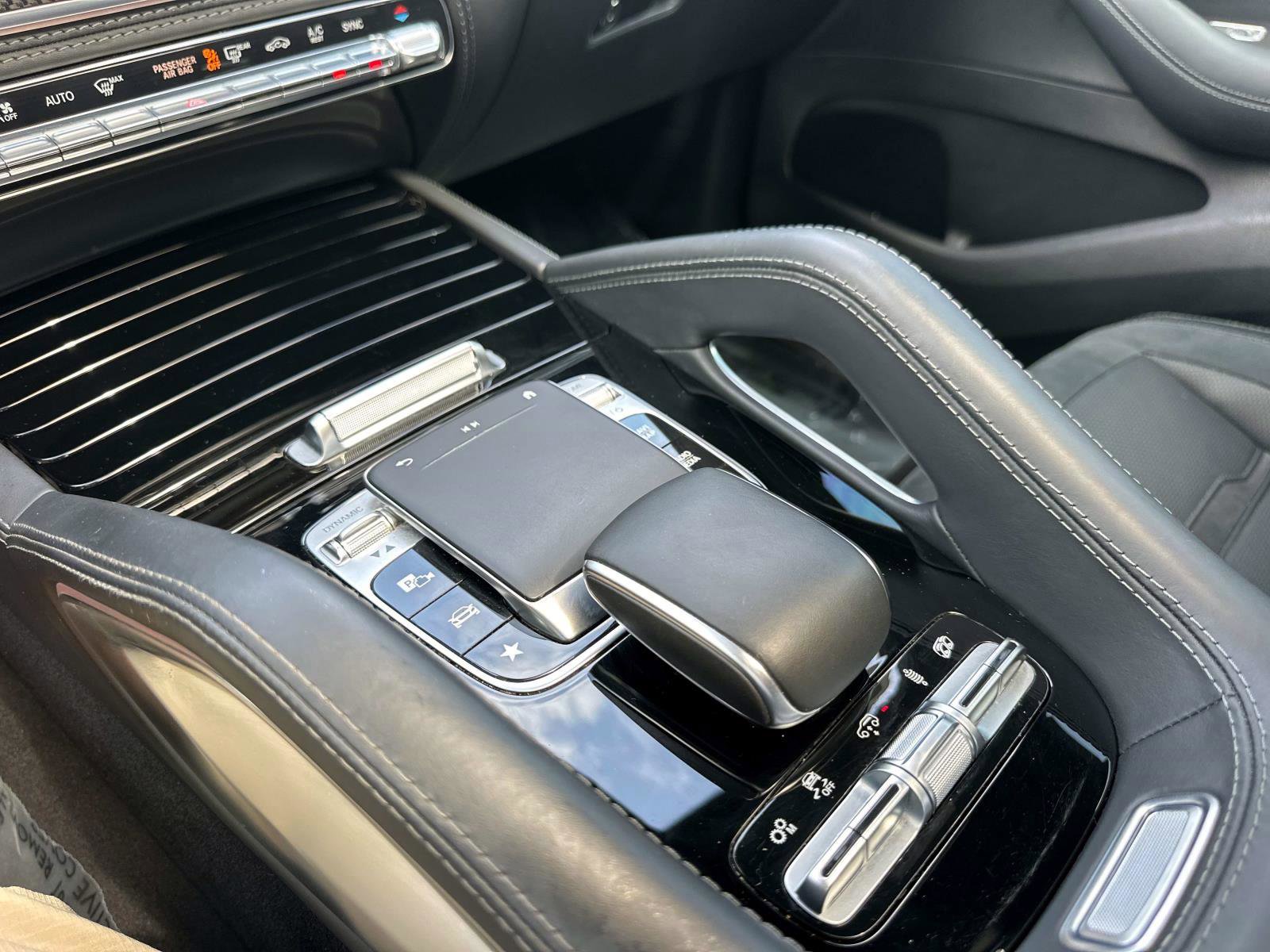 Used 2022 Mercedes-Benz GLE 53 AMG 4MATIC image 29