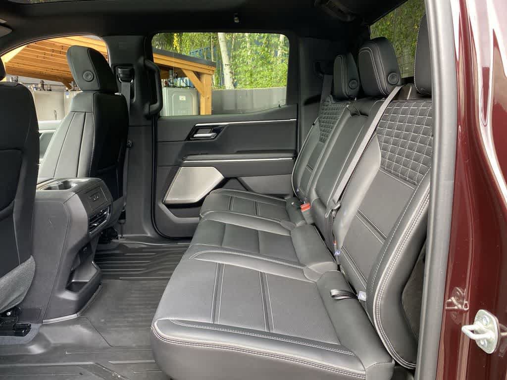 Used 2026 GMC Sierra EV Denali AWD/4WD image 16