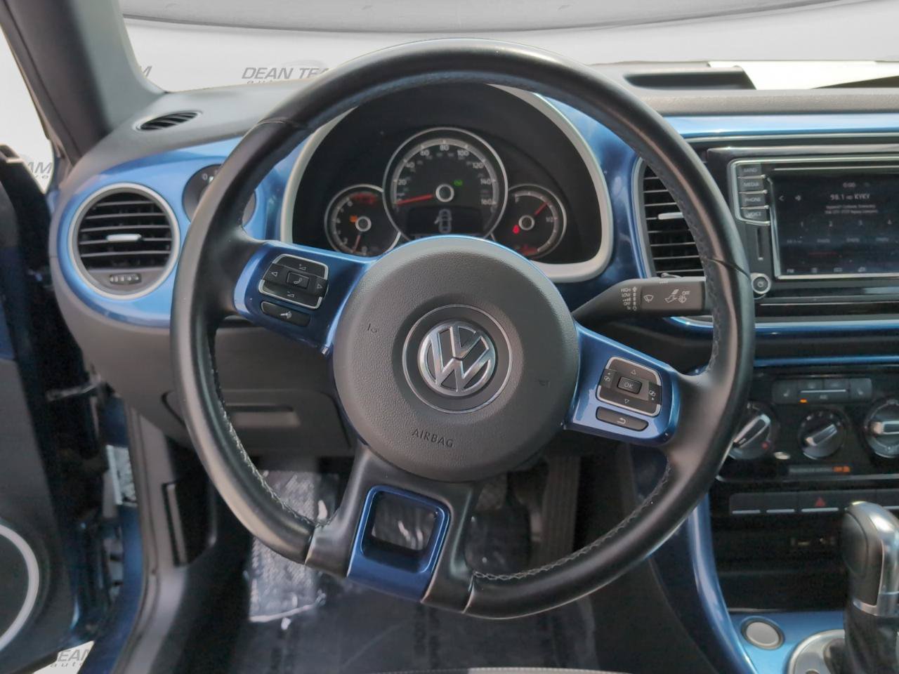 Used 2017 Volkswagen Beetle 1.8T SE FWD image 17