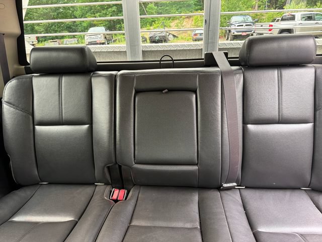 Used 2013 Chevrolet Silverado 3500 LT w/ Interior Plus Package AWD/4WD image 17