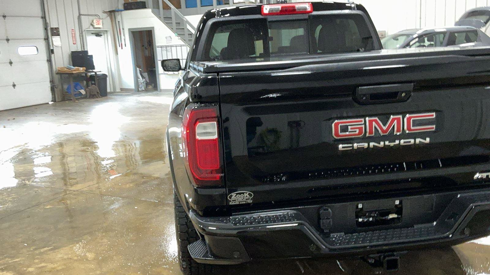 Used 2024 GMC Canyon AT4 w/ Canyon Safety Plus Package image 8