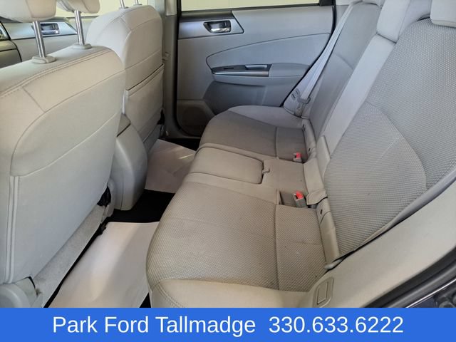 Used 2013 Subaru Forester 2.5X Premium w/ All-Weather Plus Pkg AWD/4WD image 10