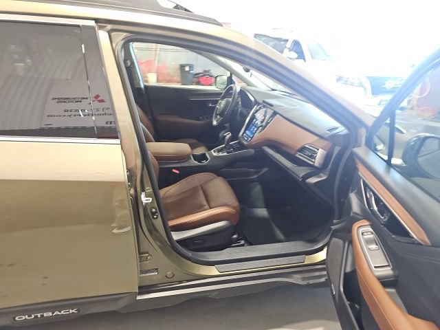 Used 2022 Subaru Outback Touring XT AWD/4WD image 18