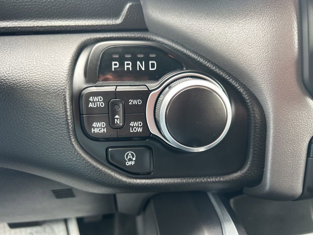Used 2023 RAM 1500 Big Horn AWD/4WD image 15