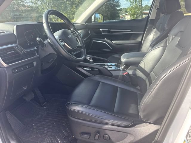 Used 2024 Kia Telluride S w/ S Sunroof Package FWD image 8