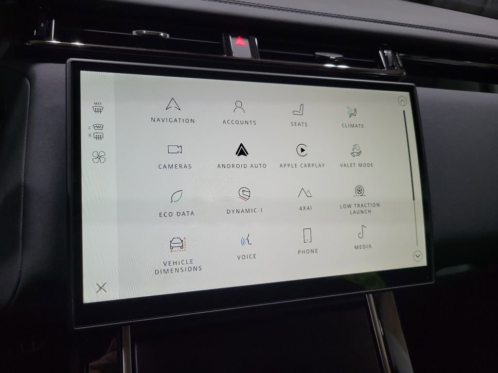 New 2026 Land Rover Range Rover Velar Dynamic SE image 31