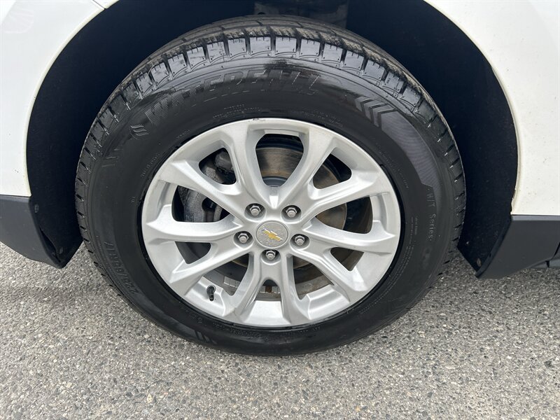 Used 2018 Chevrolet Equinox LT AWD/4WD image 7