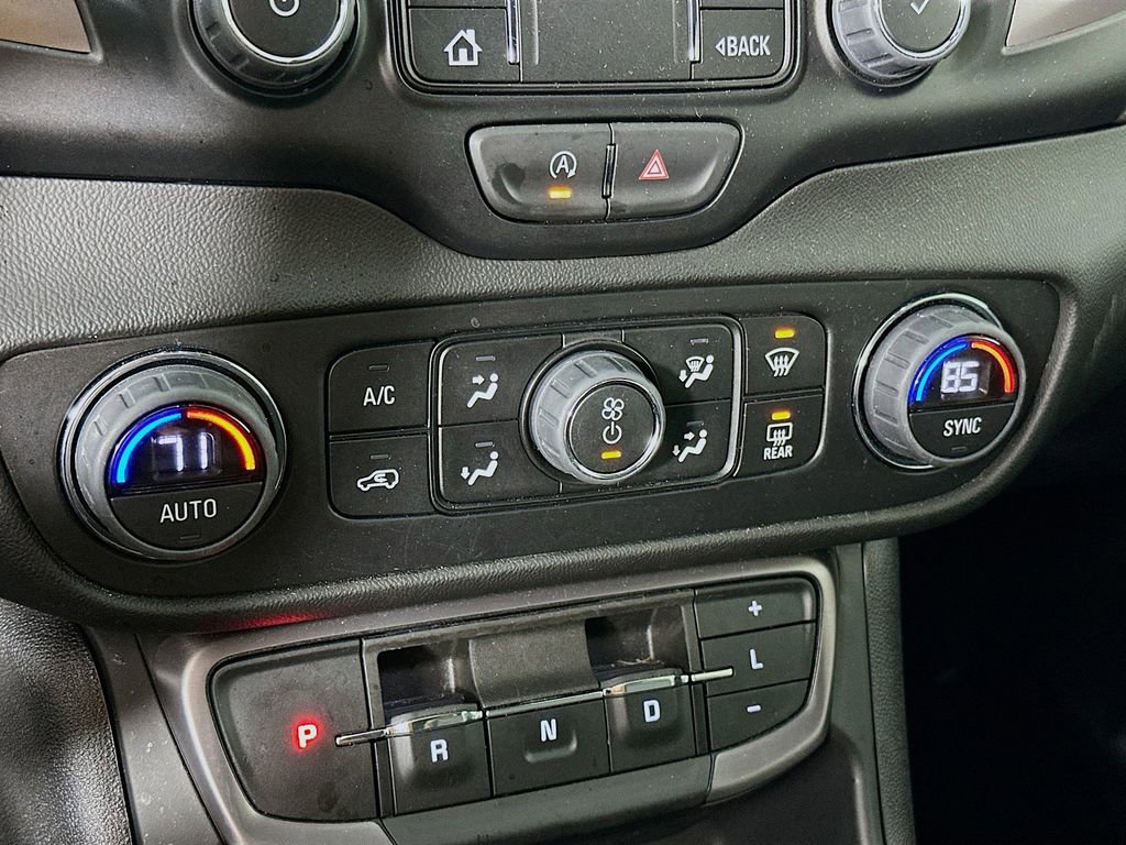 Used 2023 GMC Terrain AT4 w/ Infotainment Package II image 21