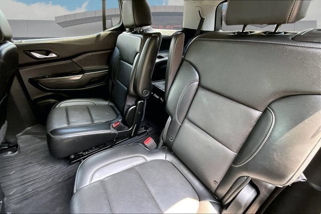 Used 2023 GMC Acadia SLT w/ Preferred Package AWD/4WD image 26