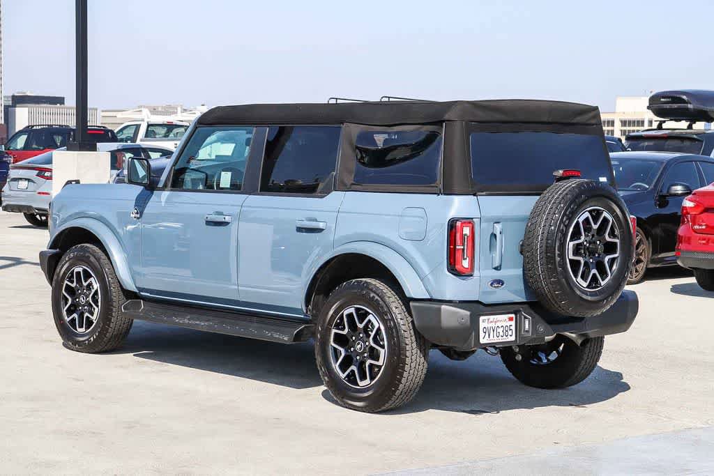 Used 2025 Ford Bronco Outer Banks AWD/4WD image 6
