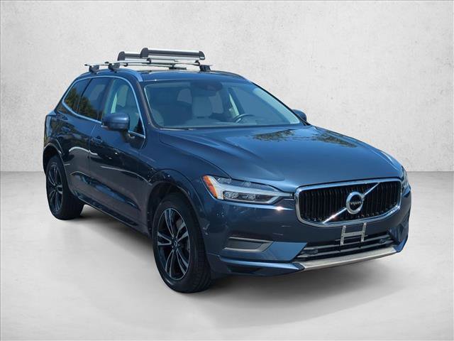 Used 2018 Volvo XC60 T6 Momentum w/ Vision Package image 3