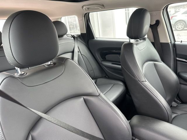 Used 2019 MINI Cooper Clubman S image 19