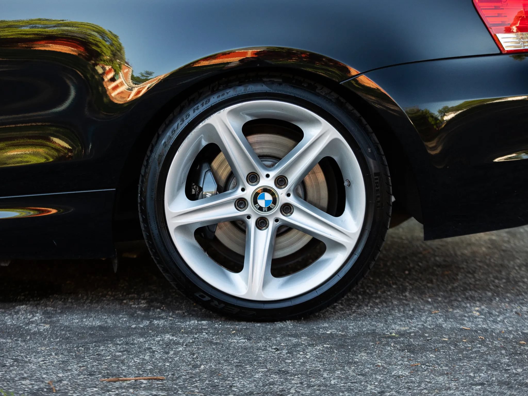 Used 2008 BMW 135i Convertible RWD image 13