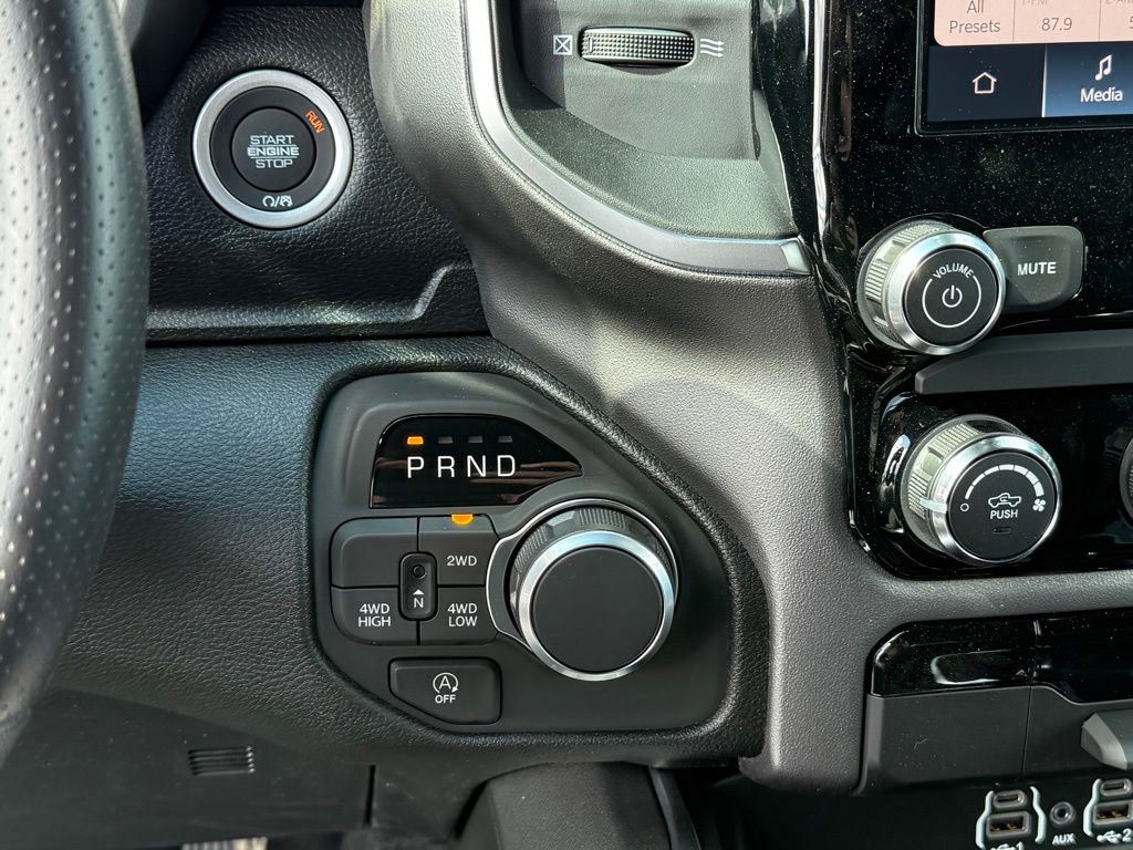 New 2026 RAM 1500 Express image 21