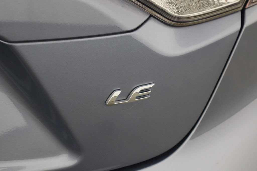 Used 2024 Toyota Corolla LE FWD image 37