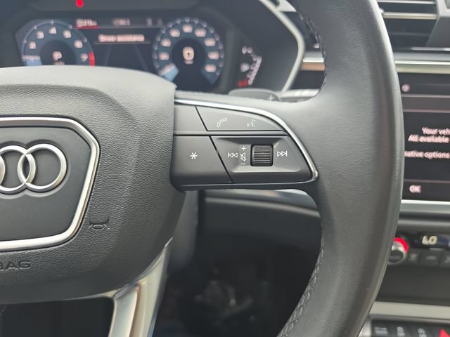 Used 2023 Audi Q3 2.0T Premium w/ Convenience Package AWD/4WD image 21