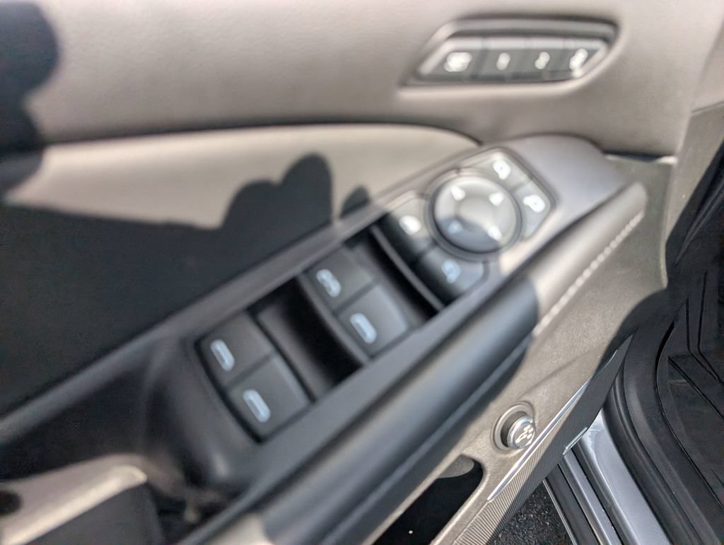 Used 2020 Buick Enclave Avenir w/ Avenir Technology Package AWD/4WD image 15
