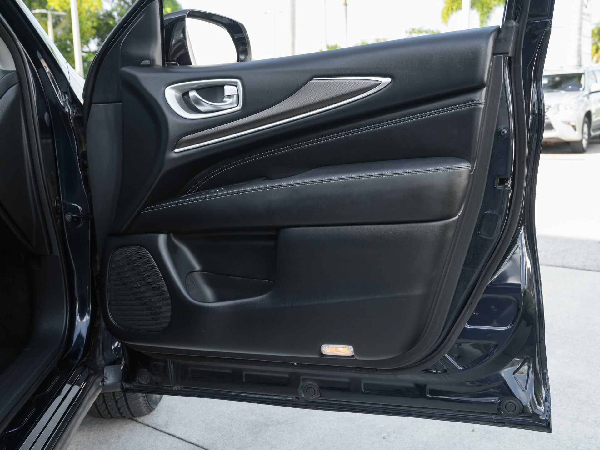 Certified 2020 INFINITI QX60 Luxe FWD image 38