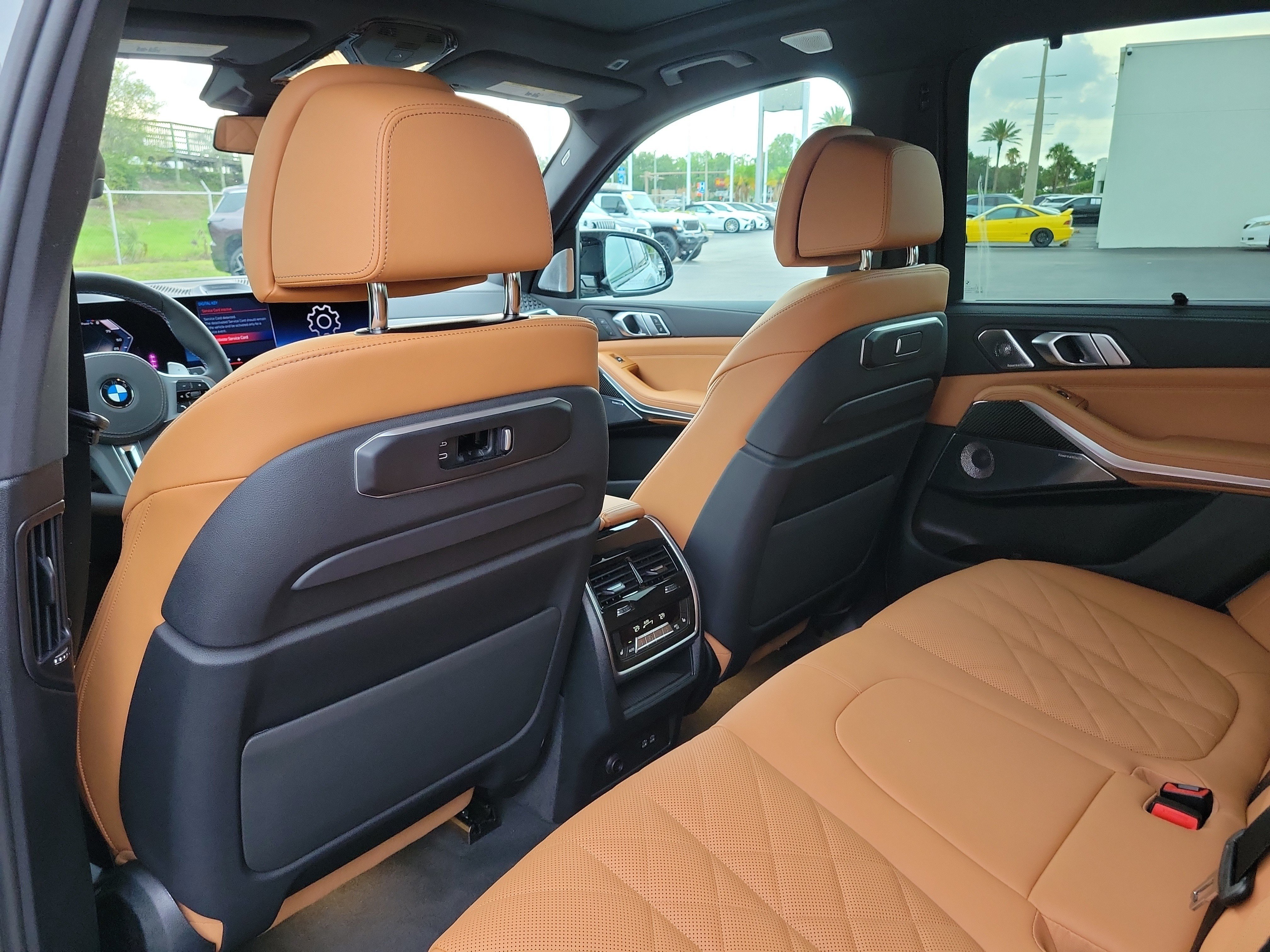 New 2026 BMW X5 M60i AWD/4WD image 9