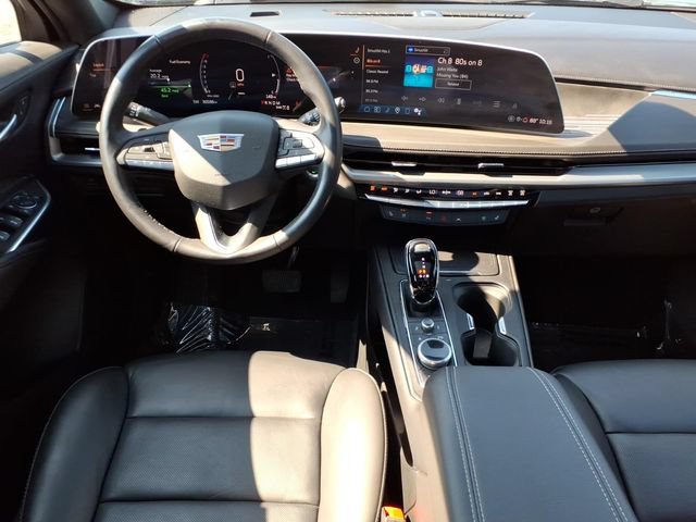 Used 2024 Cadillac XT4 Premium Luxury AWD/4WD image 17