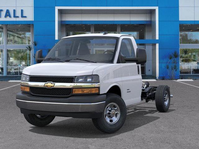 New 2026 Chevrolet Express 3500 w/ Power Convenience Package RWD image 6