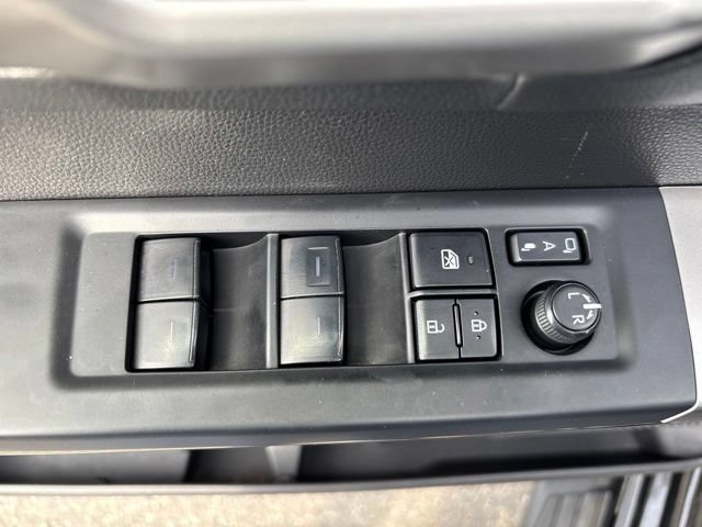 Used 2022 Toyota Tundra Limited AWD/4WD image 12