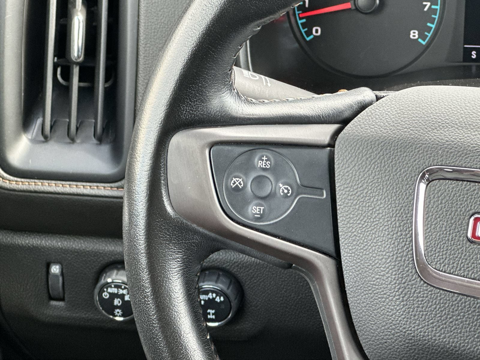 Used 2021 GMC Canyon AT4 w/ Trailering Package AWD/4WD image 20