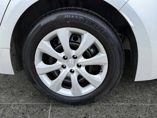 Used 2023 Toyota Corolla LE FWD image 10