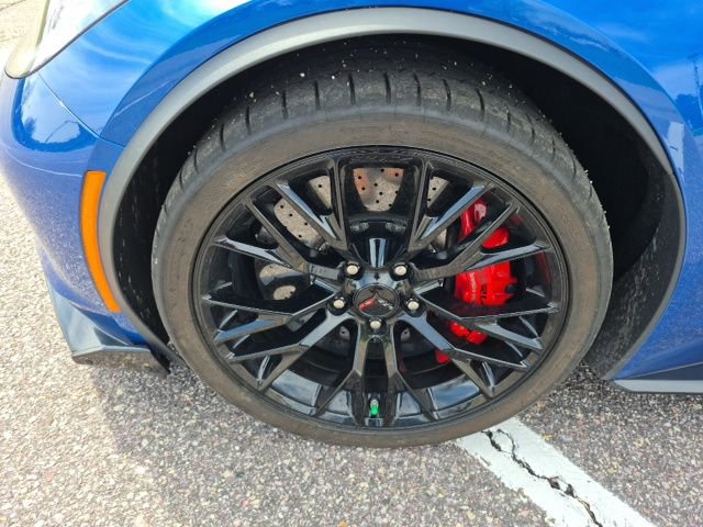Used 2016 Chevrolet Corvette Z06 w/ 3LZ Preferred Equipment Group image 4