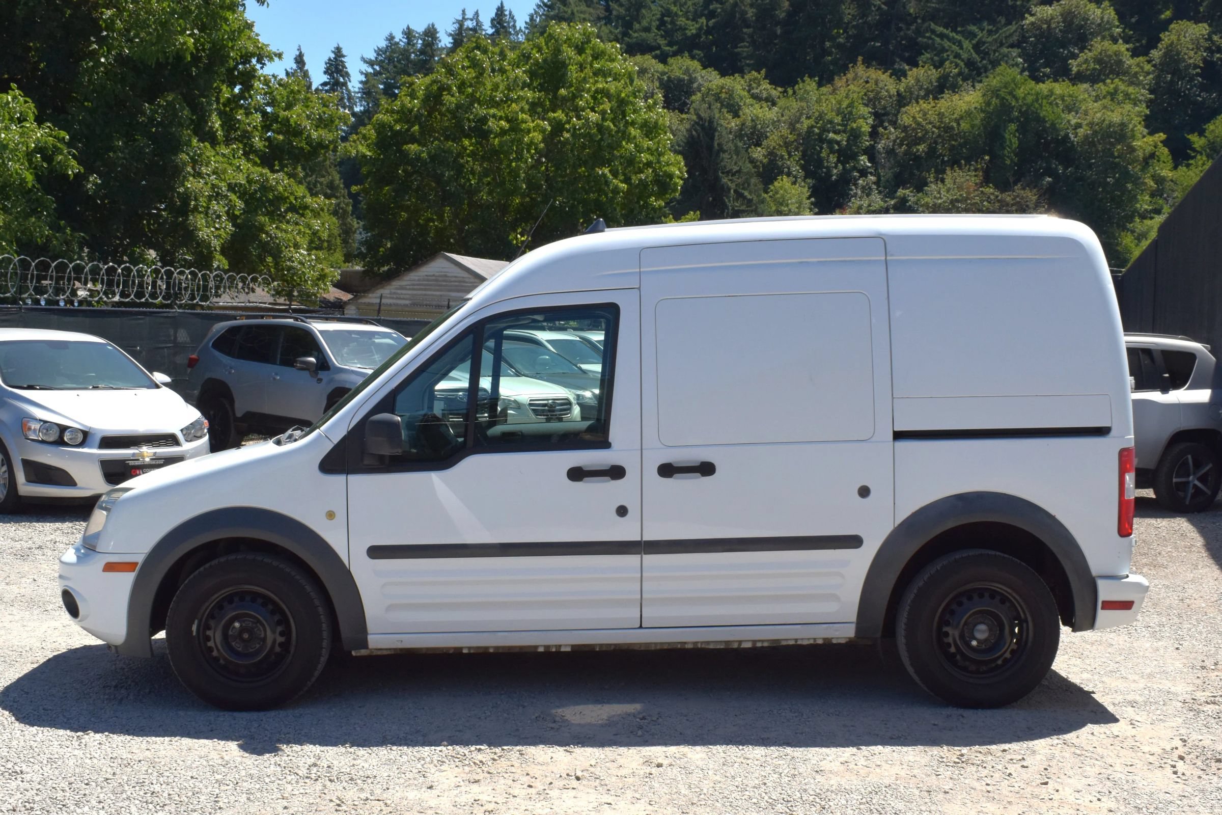 Used 2013 Ford Transit Connect XLT FWD image 4