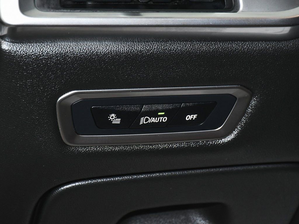 Used 2026 BMW X7 xDrive40i image 16