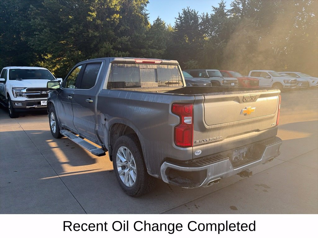 Used 2022 Chevrolet Silverado 1500 LTZ w/ LTZ Premium Package AWD/4WD image 9