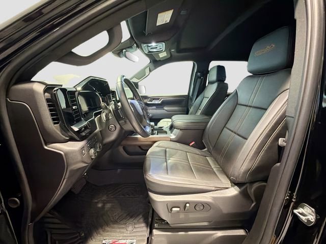 Used 2025 Chevrolet Silverado 1500 High Country w/ Midnight Edition image 20