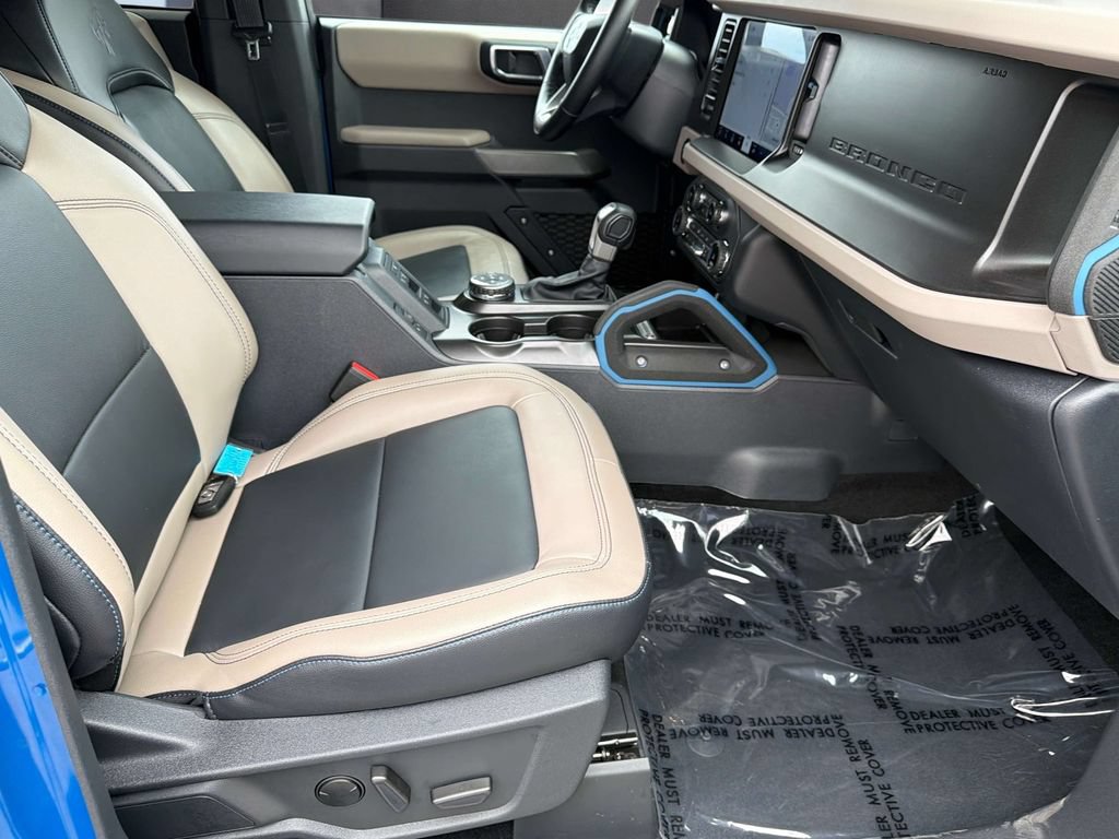 Certified 2022 Ford Bronco Wildtrak AWD/4WD image 36