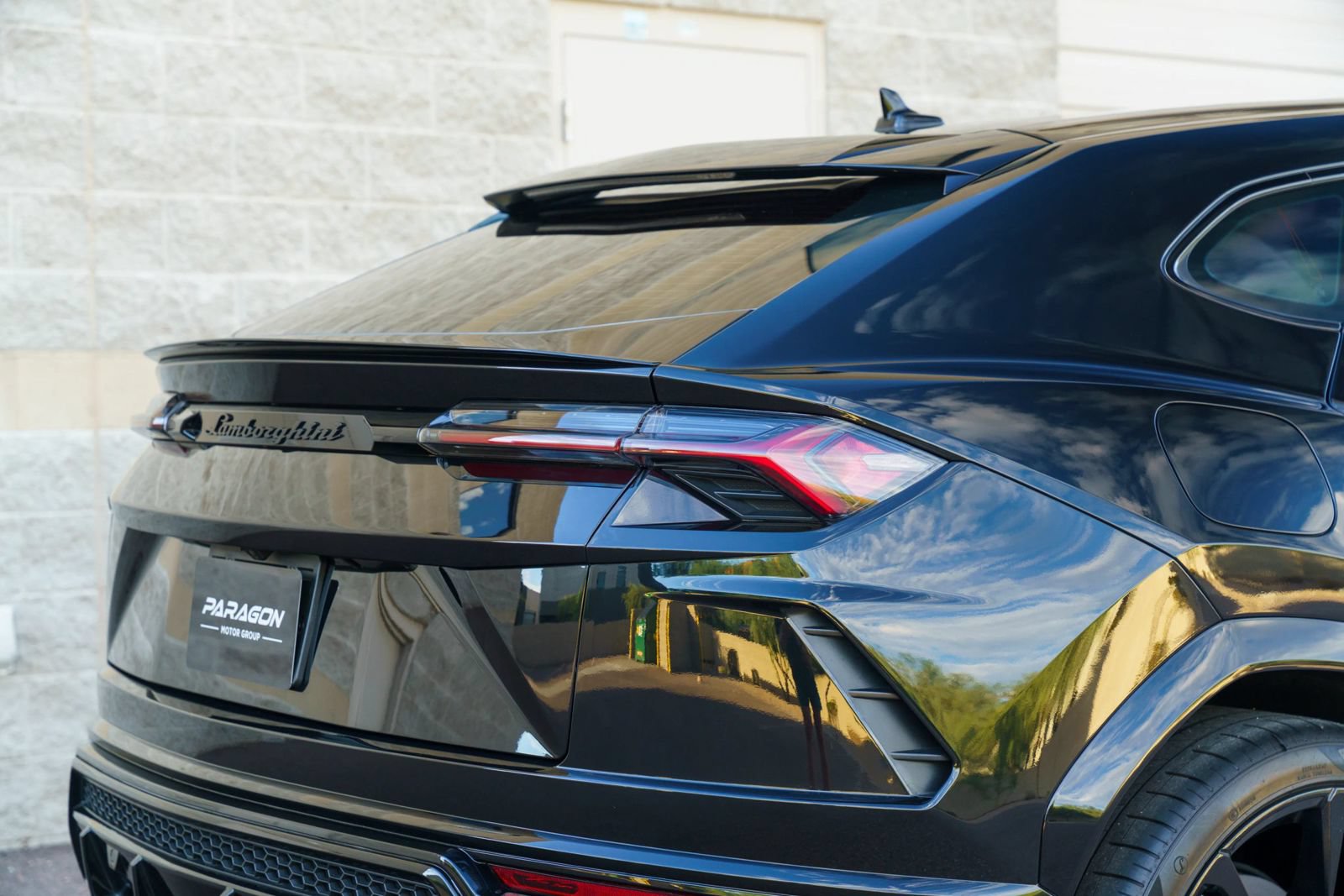 Used 2021 Lamborghini Urus AWD/4WD image 56