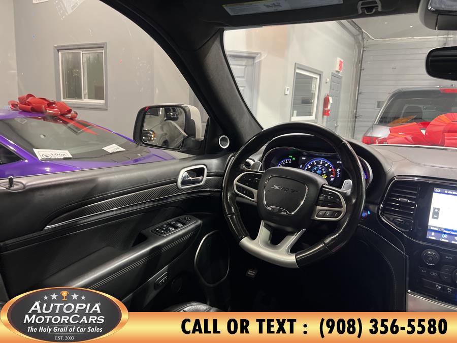 Used 2021 Jeep Grand Cherokee SRT image 19