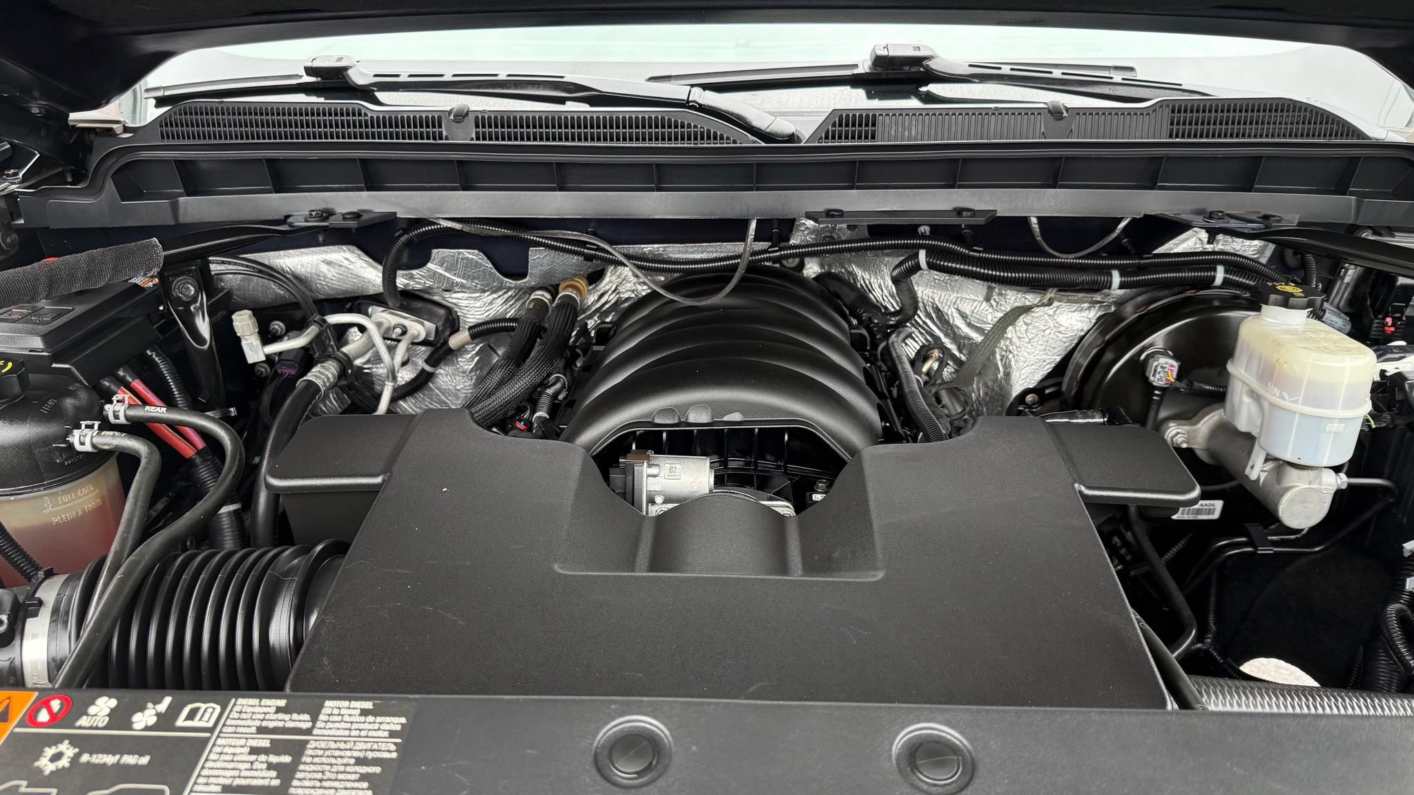 Used 2018 Chevrolet Silverado 1500 LTZ Z71 w/ Centennial Edition AWD/4WD image 22