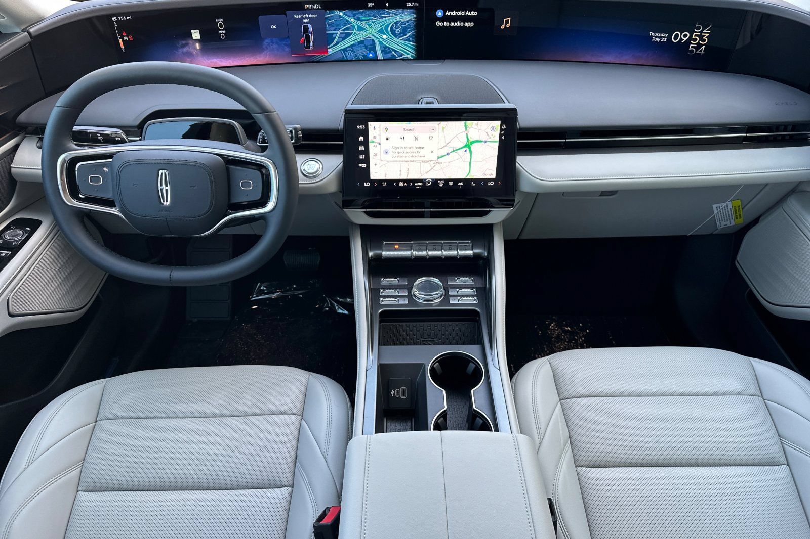 New 2026 Lincoln Nautilus Premier AWD/4WD image 12