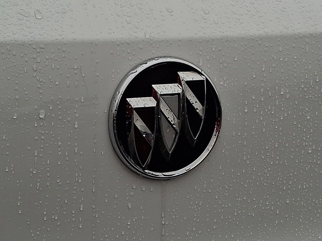 Used 2023 Buick Encore GX Preferred image 32